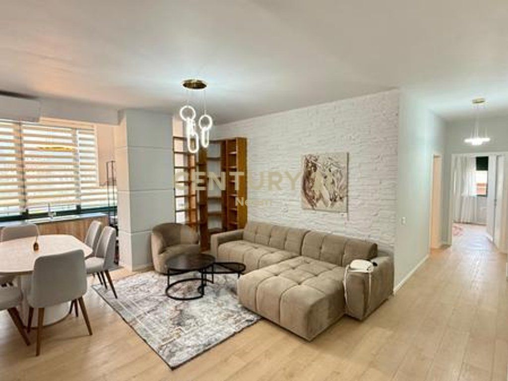Apartament 2+1 per qira tek Rruga e Elbasanit