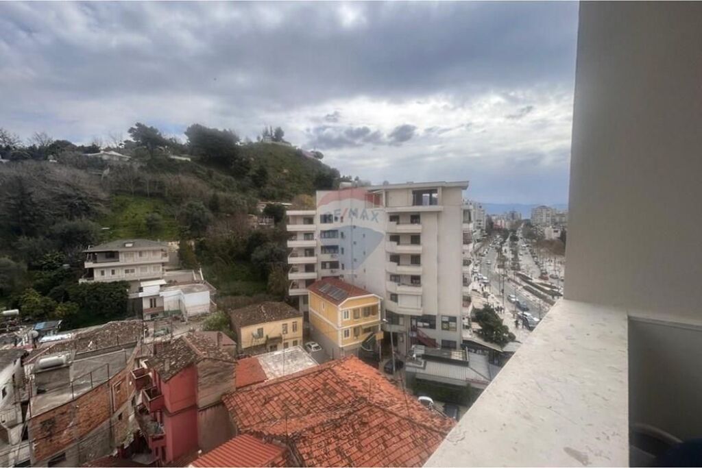 🏡 Appartamento 1+1 in Vendita – Liceo Ali Demi, Vlorë
