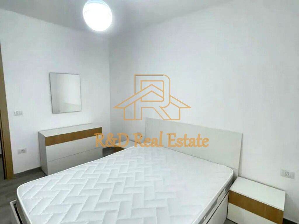 🏡 Affittasi appartamento 3+1 + Balcone – Via 5 Maggio