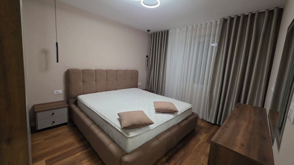 Appartamento 1+1 in affitto Xhamia e Tabakeve !