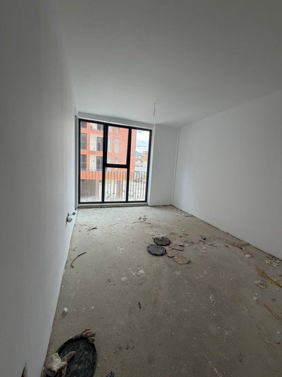SHITET APARTAMENT 2+1+2 – Rruga Siri Kodra, Tiranë