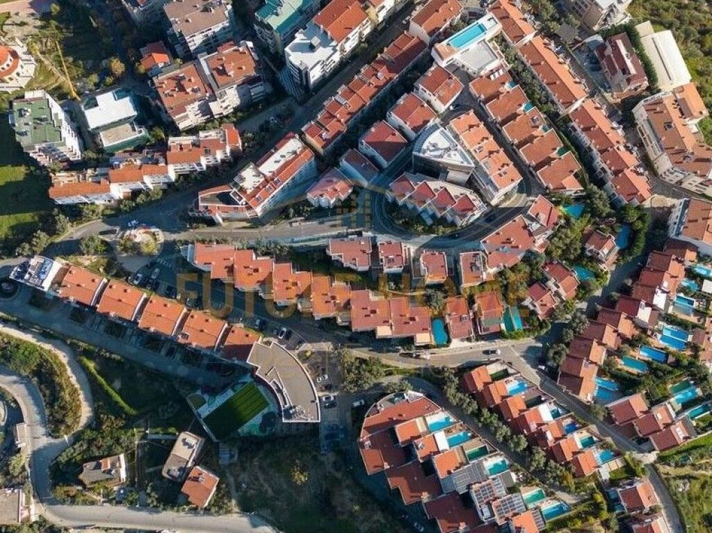 In vendita, Appartamento- Duplex 1+1, Residenza " Kodra e Diellit 1 ", Tirana.