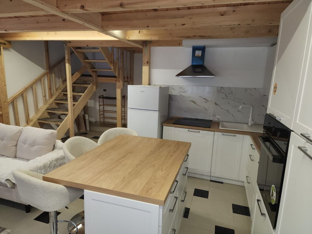 Newly furnished duplex – Floor 0, near Halili Complex