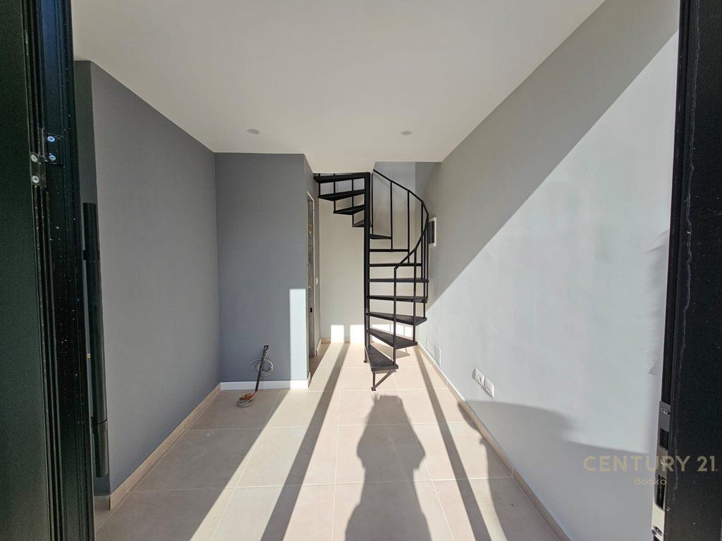 LOCALE PER UFFICI IN AFFITTO A PAZAR TE RI
