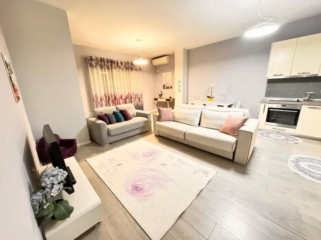 Jepet apartament 1+1 me qera ne rr Jordan Misja