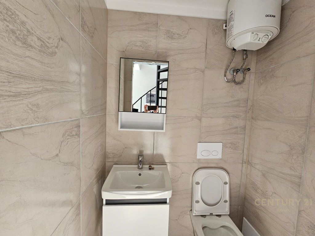 LOCALE PER UFFICI IN AFFITTO A PAZAR TE RI
