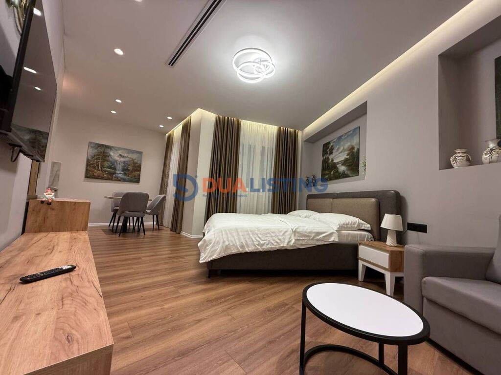 VENDIAMO 5 STUDIO INVESTITI + POSTO AUTO VICINO AL CENTRO!