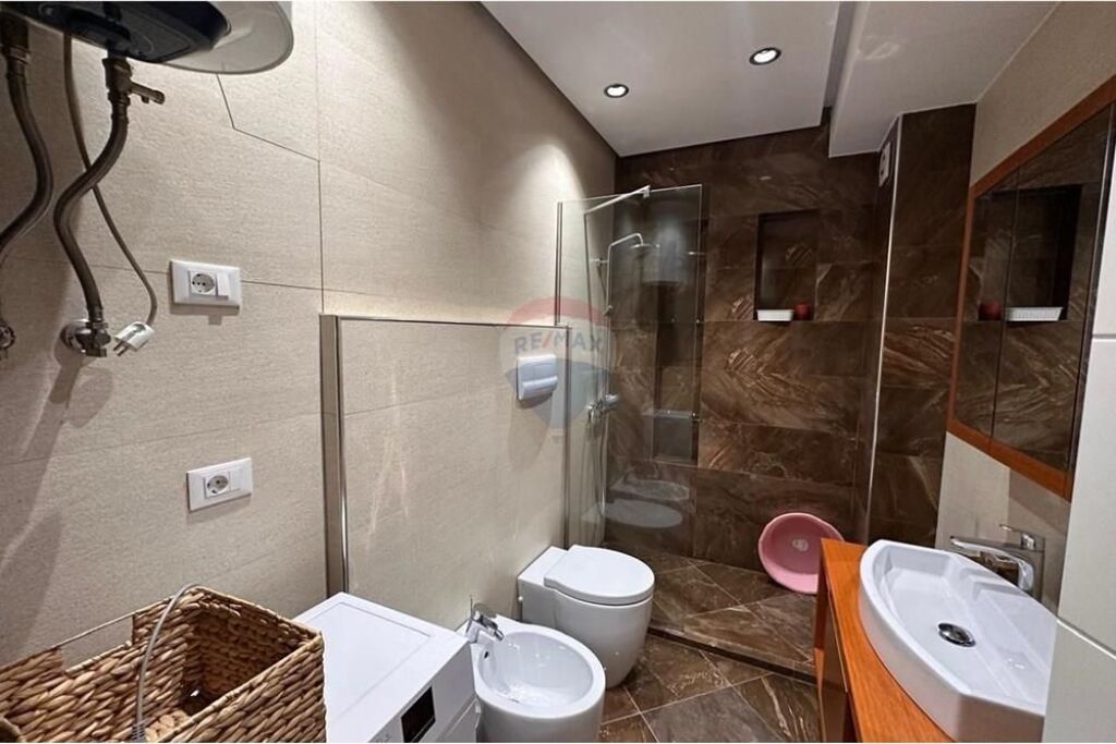 Apartament 2+1+2 per shitje tek Selvia