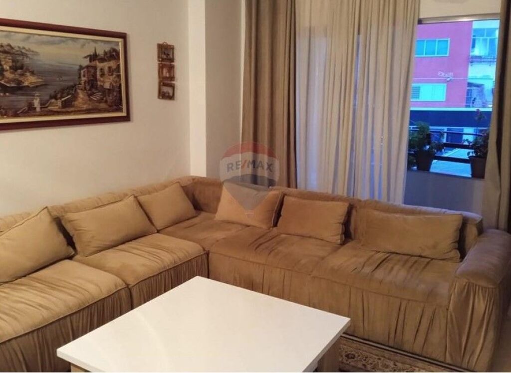 APARTAMENT 2+1+2 PER SHITJE NE PASKUQAN ID: 530221064-72