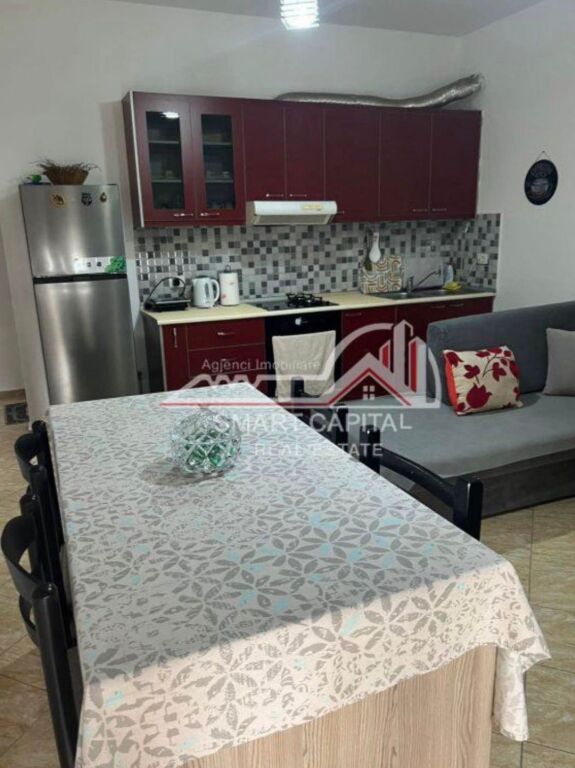 📍 Appartamento in affitto 2+1+2 – Vlora 🏡 📌 Zona: Dietro Jumbo, Via Cajupi, Vlora