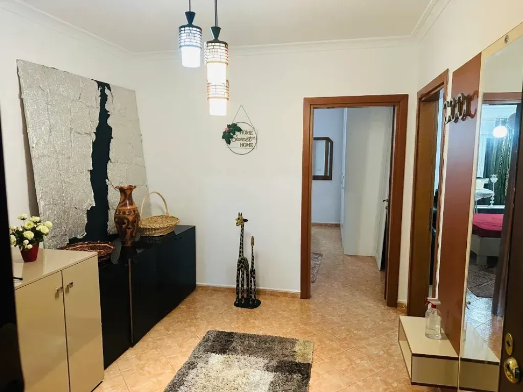 Affittasi appartamento 2+1+2 a Zogu Zi