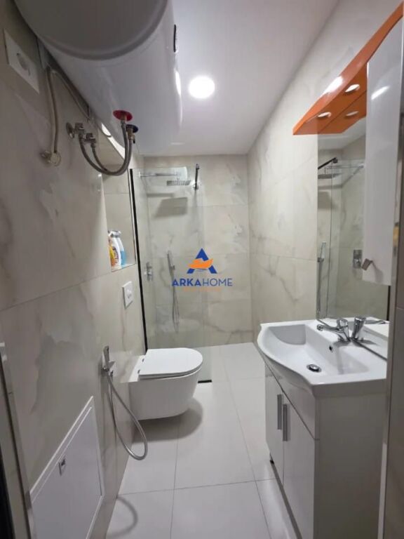 APPARTAMENTO IN AFFITTO 4+1+2+BALCONE "VIA FORTUZI, MINE PEZA" 1500 EURO