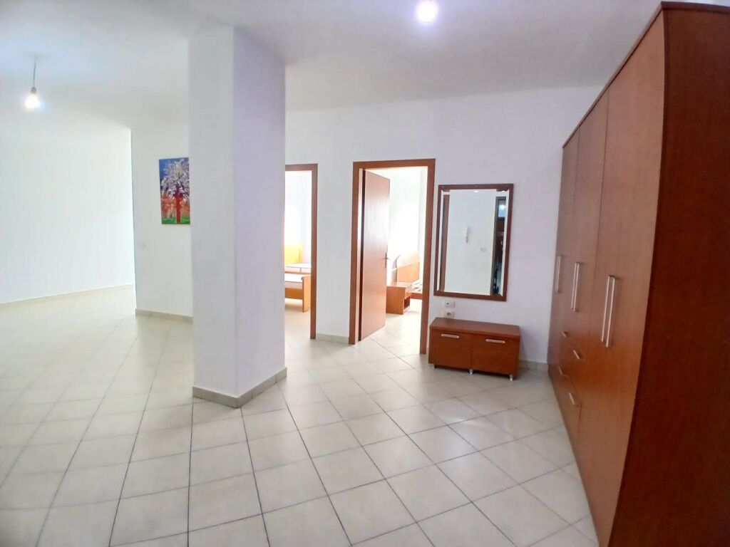 Apartament me qera 2+1 - 📍Yzberisht, prane Eco Market