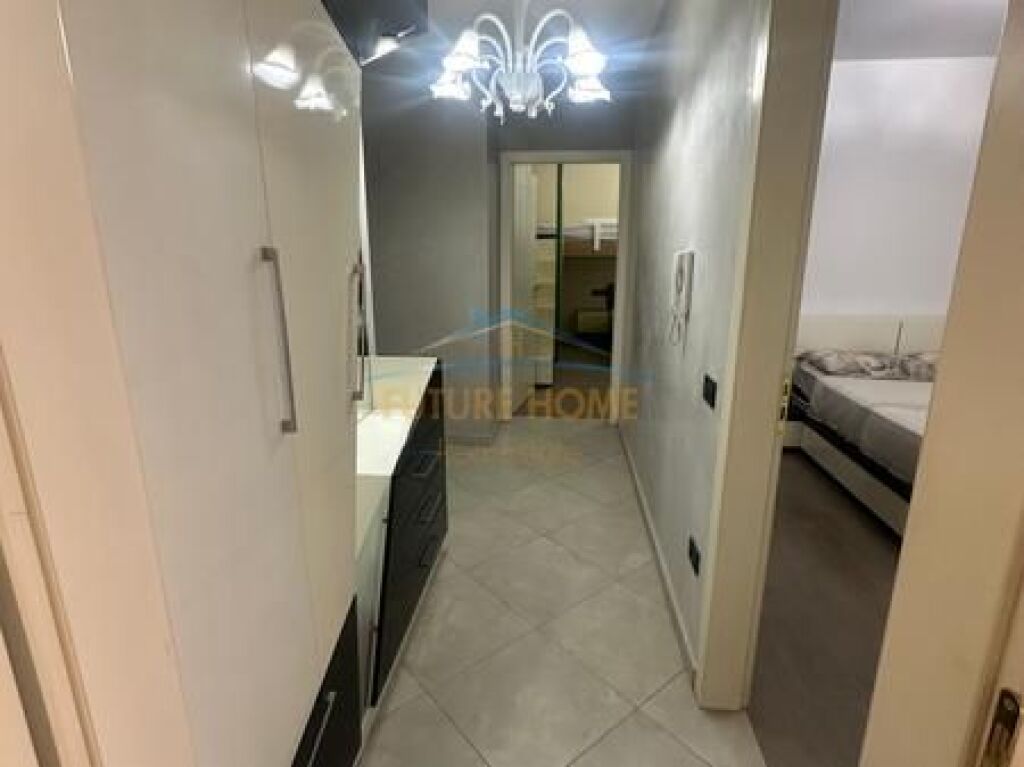 Qera, Apartament 2+1, Unaza e Re, Tirane.