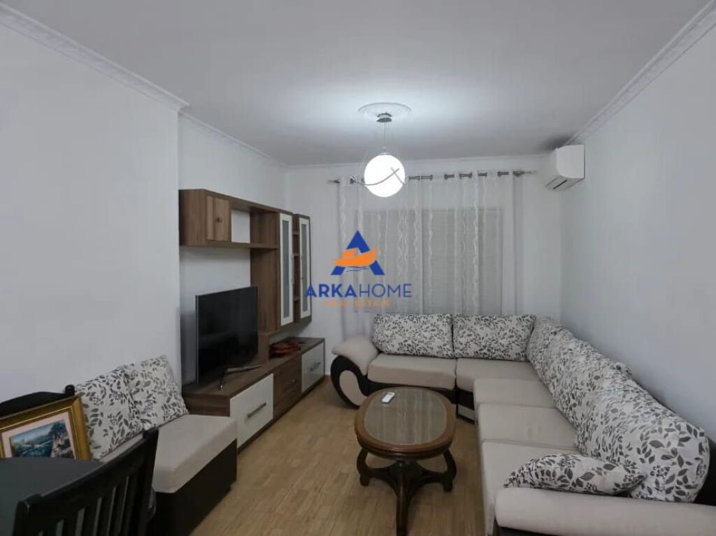 APPARTAMENTO IN AFFITTO 4+1+2+BALCONE "VIA FORTUZI, MINE PEZA" 1500 EURO