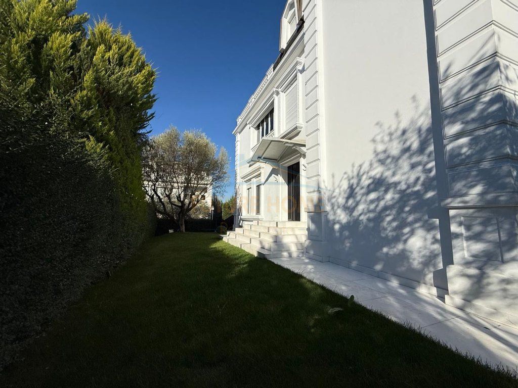 4-Storey Villa White House Residence Lunder Tirane for Sale