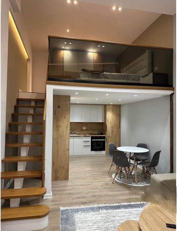 Dupleks in affitto ad Astir! 500 € /Mese