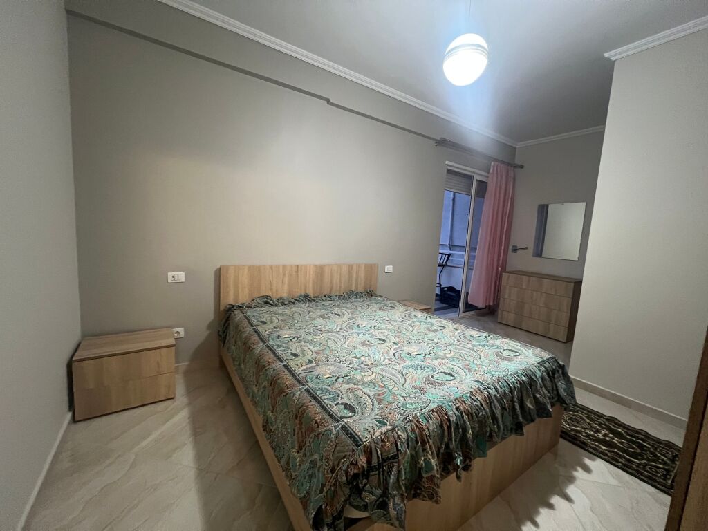 JEPET ME QERA APARTAMENT 2+1+2 LINZE ( RR. SOTIRAQ CACI)