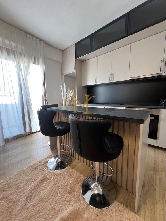 Appartamento 2+1 In Affitto sulla Spiaggia Ferroviaria, Durrës - 600€ | 85 m²