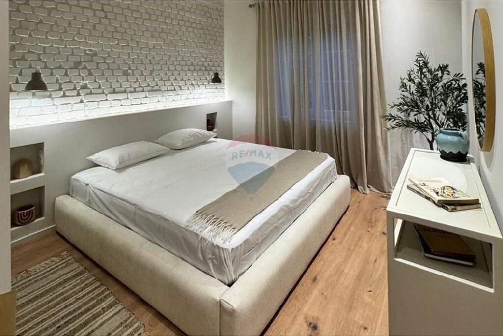 2+1 apartment for rent in Myslym Shyr!