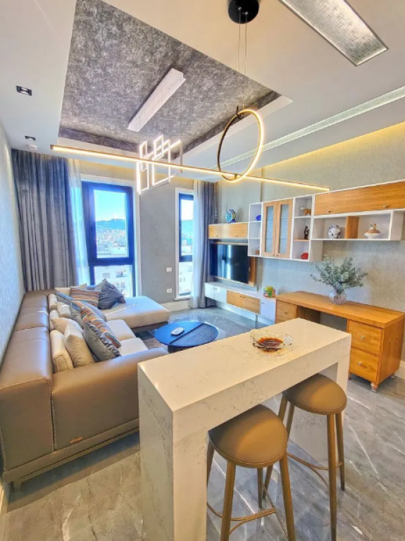 🏙️ Attico di Lusso in Vendita – SQUARE 21   📍Via Kavaja   