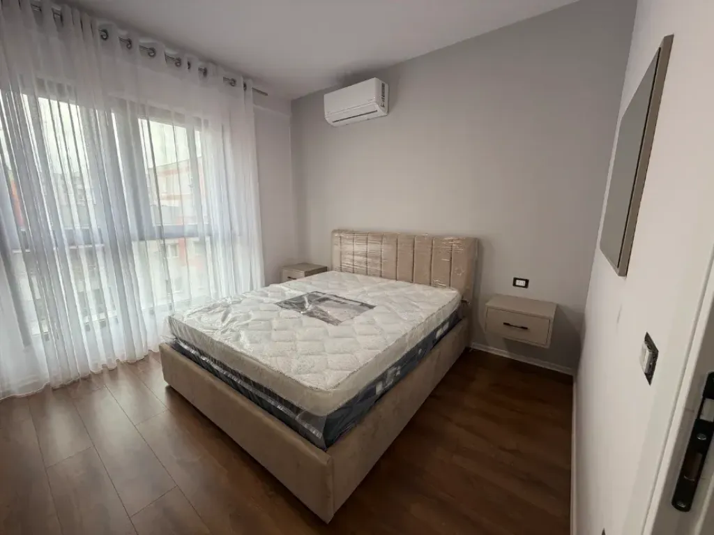 Jepet super apartament 1+1 me qera tek Bulevardi Ri