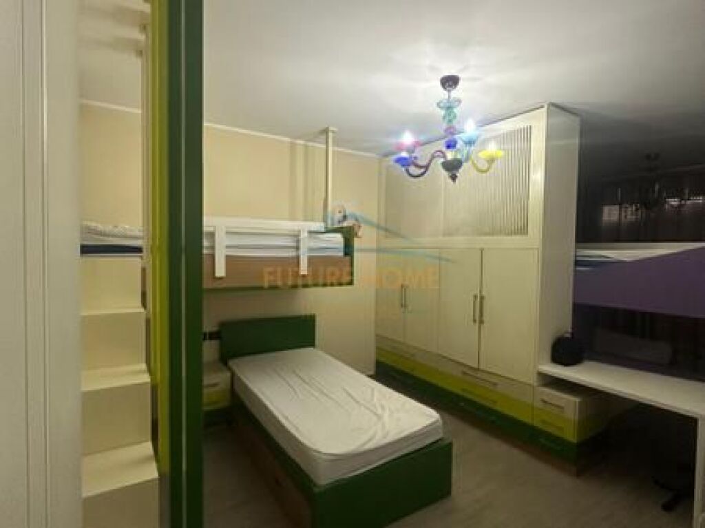 Qera, Apartament 2+1, Unaza e Re, Tirane.