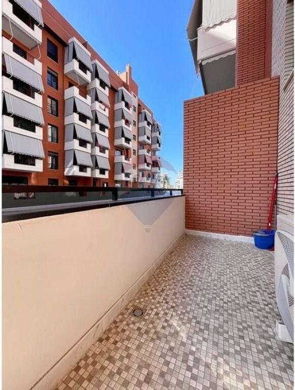Apartament 2+1 + Parkim për Qira – Kompleksi Delijorgji