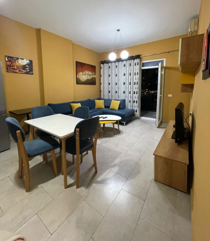 🏡 Jepet me Qira Apartament 1+1 – pranë Square 21