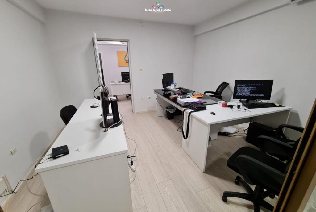 Office for Rent in Blloku (ID BZ2871) Tirana