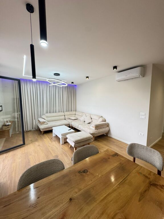 🏠 Jepet me qira apartament 2+1 📍 Adresa: Don Bosko 💶 Çmimi: 70,000 lekë / muaj