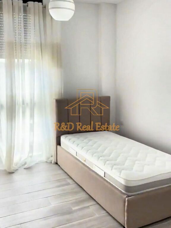 🏡 Affittasi appartamento 3+1 + Balcone – Via 5 Maggio