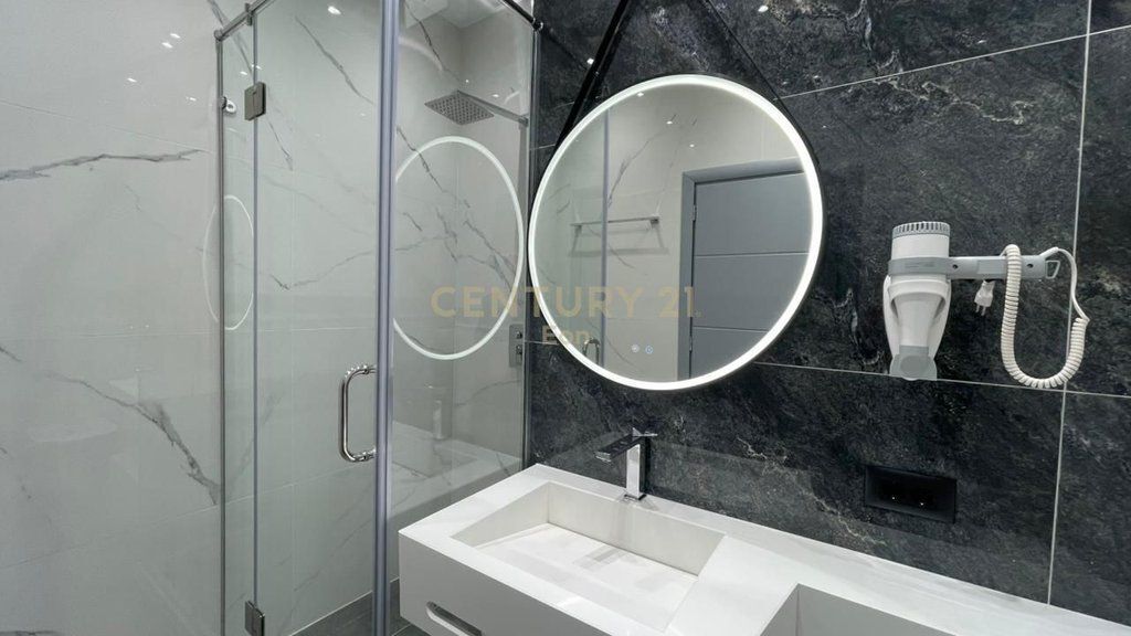 VENDESI SUPER APPARTAMENTO 2+1+2 CON VISTA MARE A VOLLGA, DURRES !!
