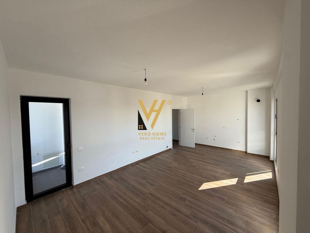 UFFICIO DI 81 M2 IN AFFITTO VICINO ALLA FARMACIA 10 520 EURO