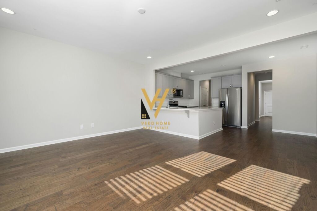SHITET APARTAMENT 2+1+2+BLK TE OXHAKU 215.000 EURO