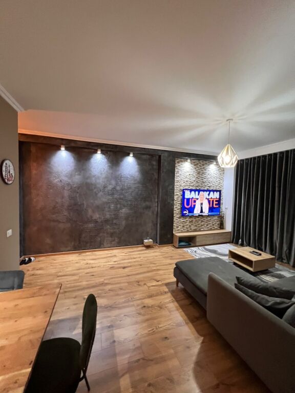 2+1,furnished near the mosque and botanical garden,850 euros