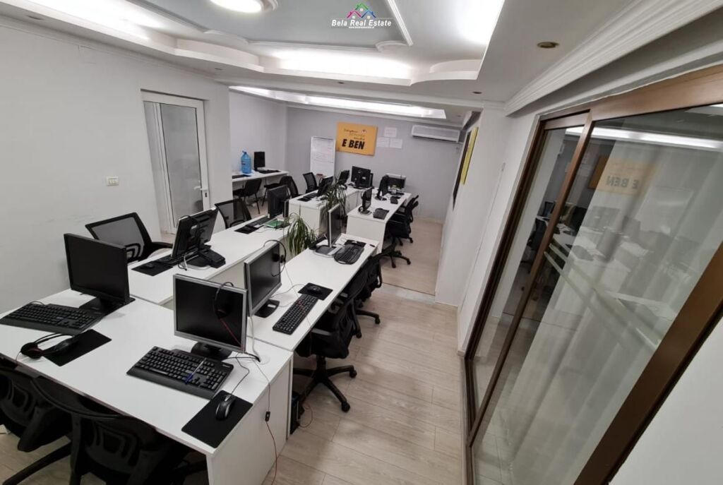 Office for Rent in Blloku (ID BZ2871) Tirana