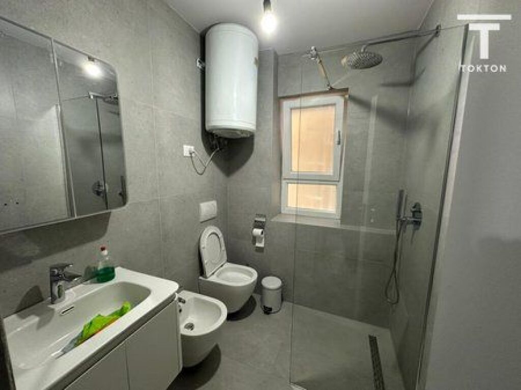 AFFITTO, APPARTAMENTO (AMBIENTE COMMERCIALE), BRRYLI, TIRANA