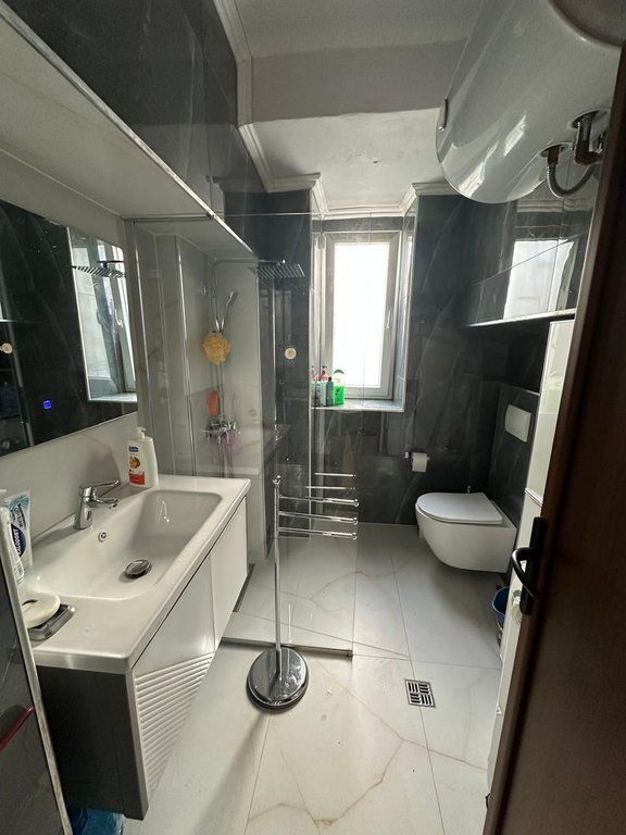 Rent, Apartment 1+1, Vasil Shanto, Tirane.