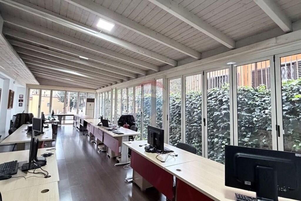 Business premises for sale