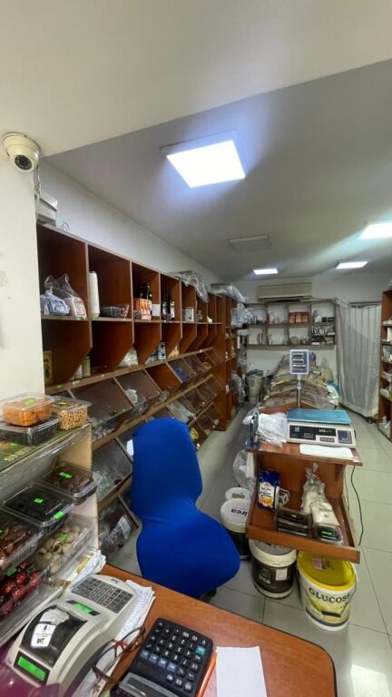Vendita | Attività | Via Bardhyl | 1300 €
