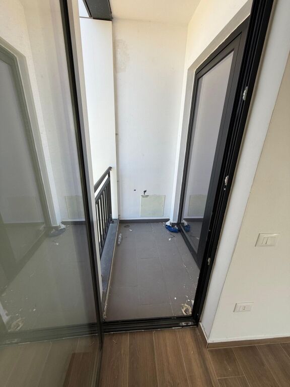 OFFICE FOR RENT 81 M2 DIBRA STREET 500 EURO FH-64725