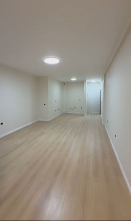 🏡 Apartament 3+1 për shitje – Kodra e Diellit (Rr. Rrapo Hekali)
