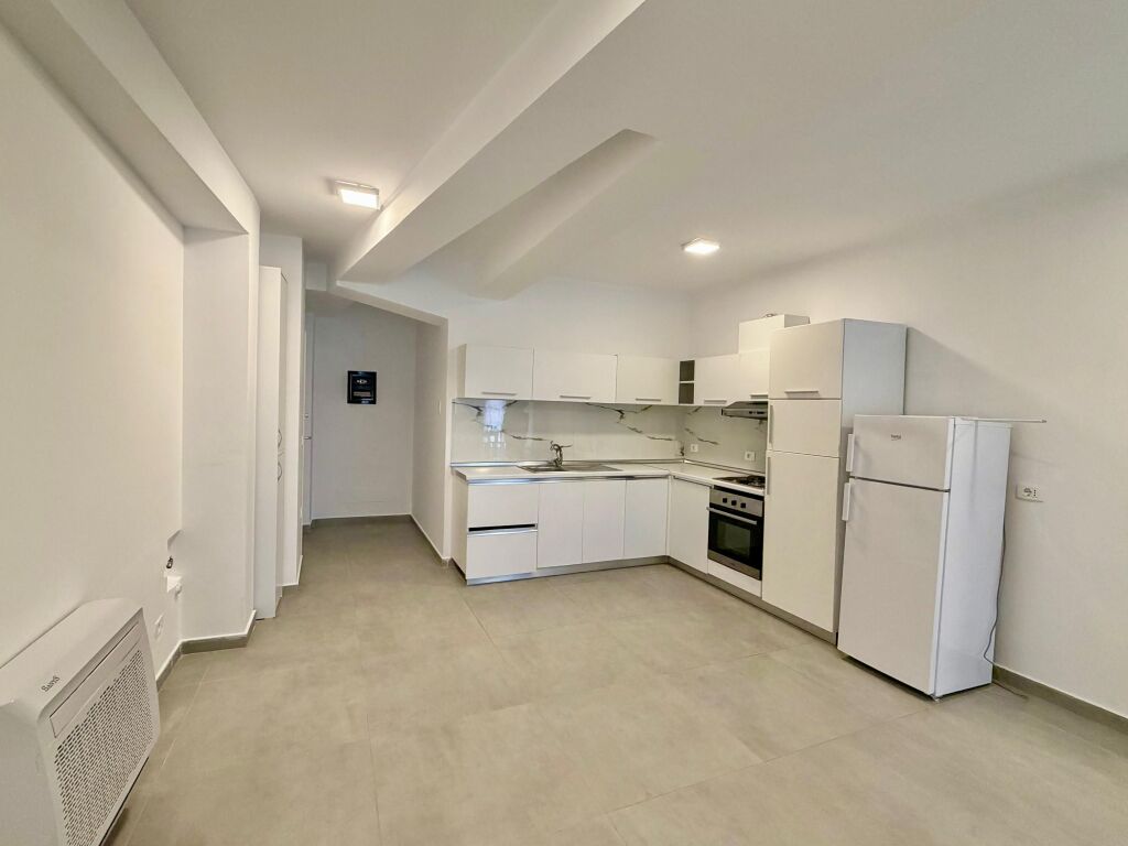 Apartament 2+1 për Shitje Kodra e Diellit