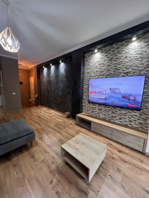 2+1,furnished near the mosque and botanical garden,850 euros