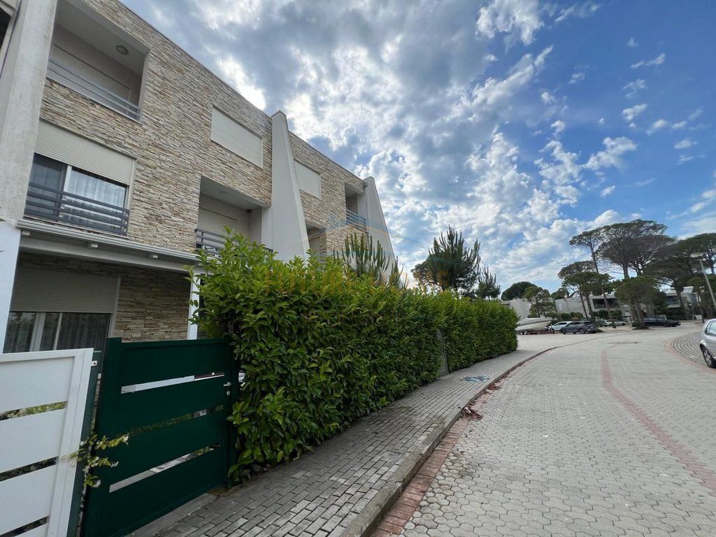 In vendita, Appartamento 2+1, Baia di Lalzi, Lura 2​