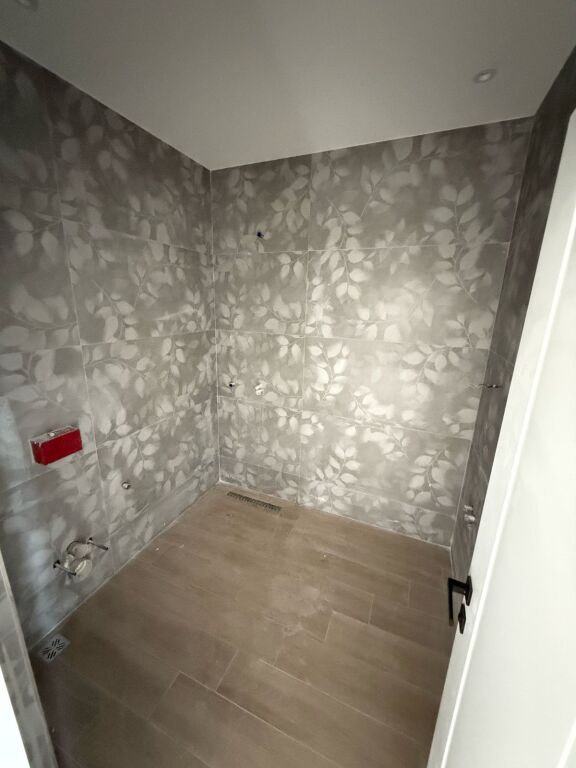 💥OKAZION💥 Shitet apartament 3+1 te Rruga Jordan Misja