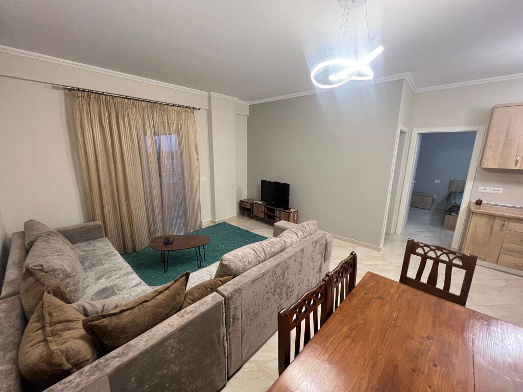 JEPET ME QERA APARTAMENT 2+1+2 LINZE ( RR. SOTIRAQ CACI)