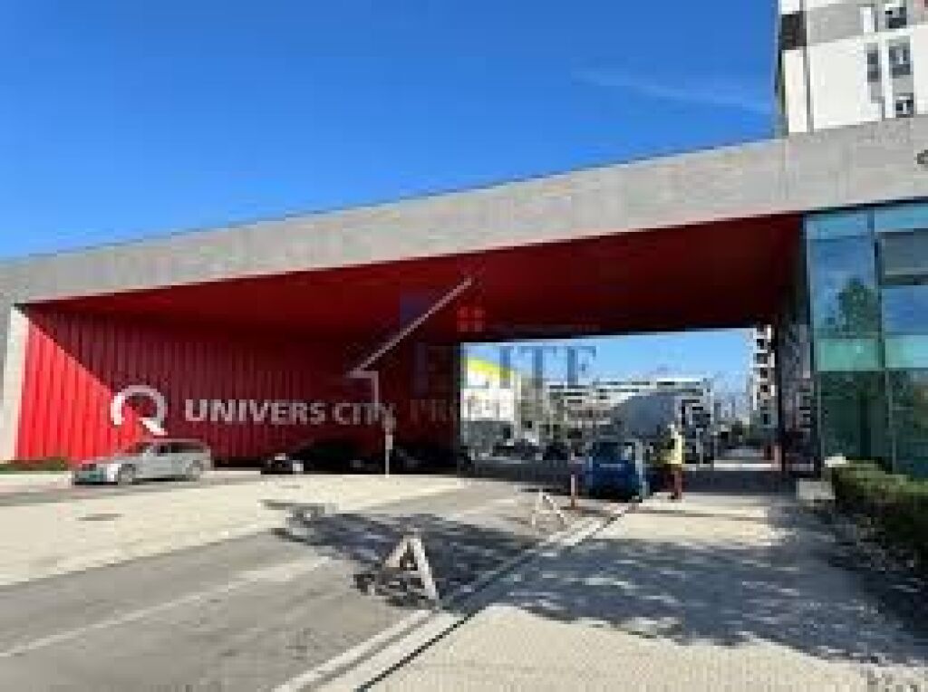 Appartamento 1+1 in affitto a Univers City!