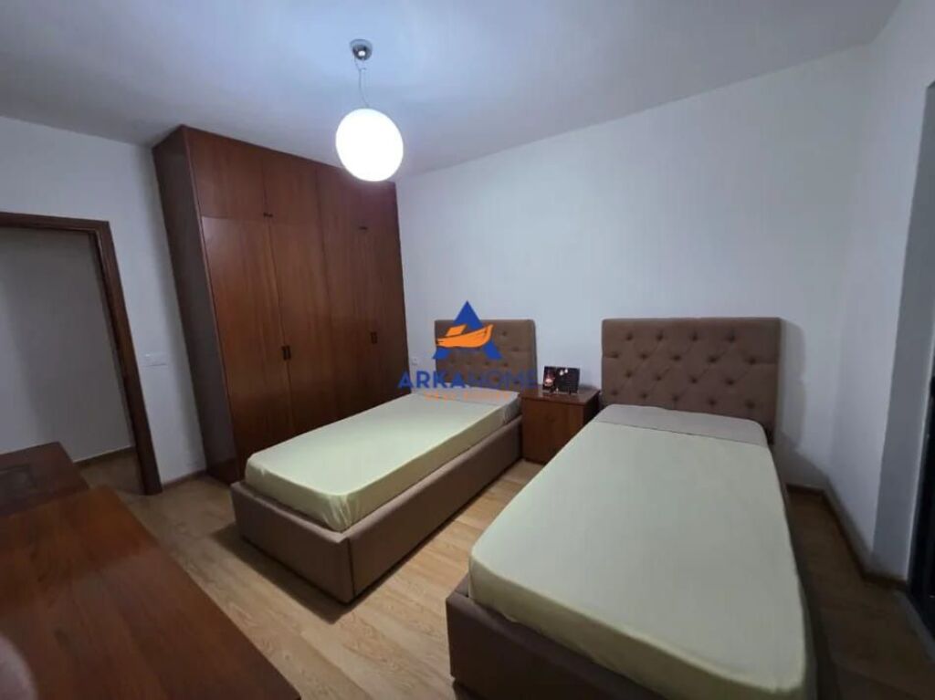 APPARTAMENTO IN AFFITTO 4+1+2+BALCONE "VIA FORTUZI, MINE PEZA" 1500 EURO